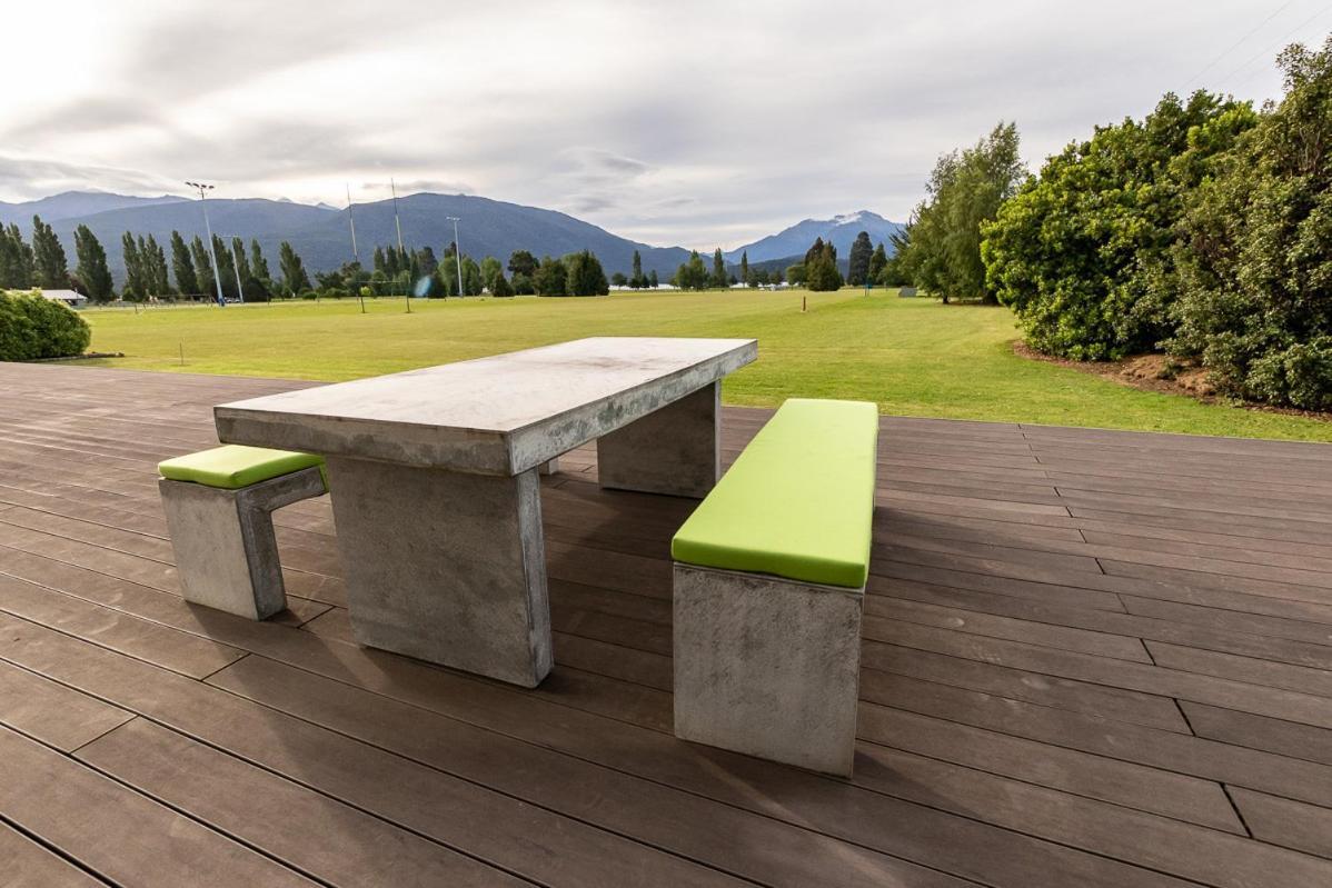 Poppa Pete'S - Te Anau Holiday Home Zewnętrze zdjęcie
